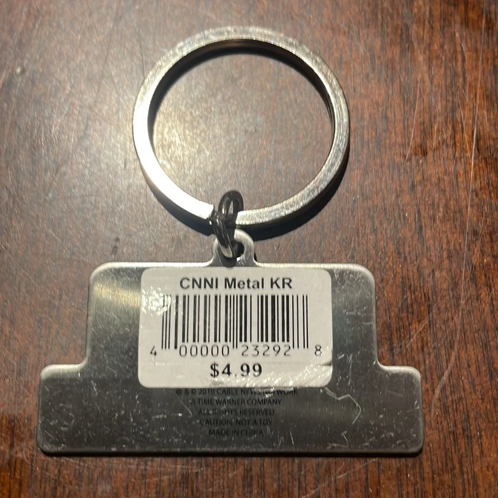 2010 CNN Keychain - Picture 2 of 3